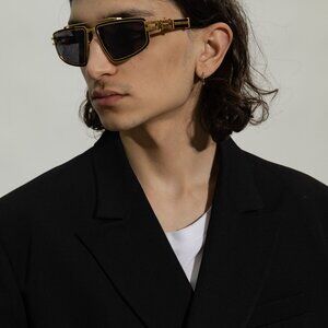 NWT BALMAIN SUNGLASSES GOLD BLACK